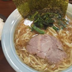 中ラーメン＋ライス