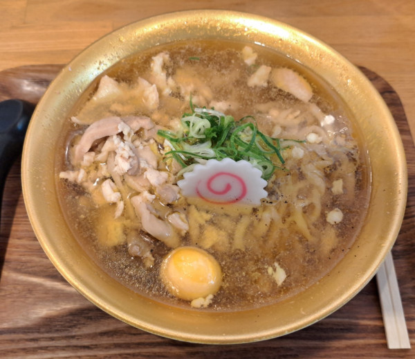 「金の鶏中華890円」@新旬屋 本店の写真