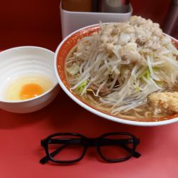 大ラーメン(野菜・にんにく・あぶら)生玉子