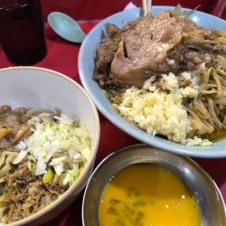 梶原アブラそば・白100・生卵（ちょい脂・にんにく）