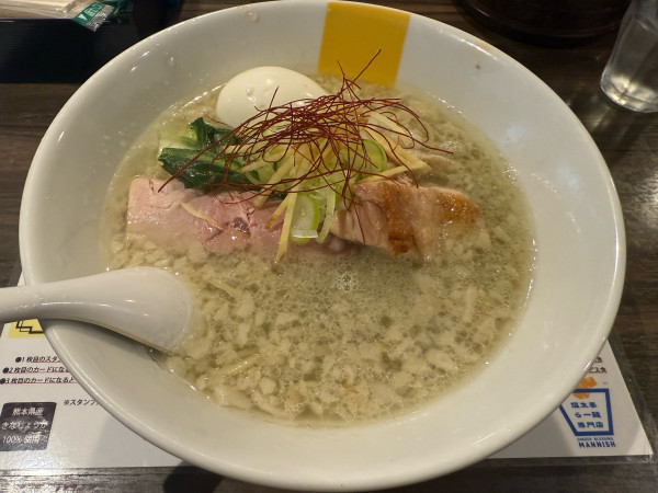 「MANNISHオールスターズ（昆布牡蠣コッテリ生姜）+玉子」@塩生姜らー麺専門店MANNISHの写真