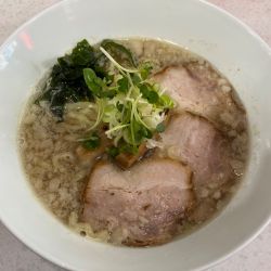 【限定】昆布・椎茸・3種の煮干しの背油塩らぁ麺