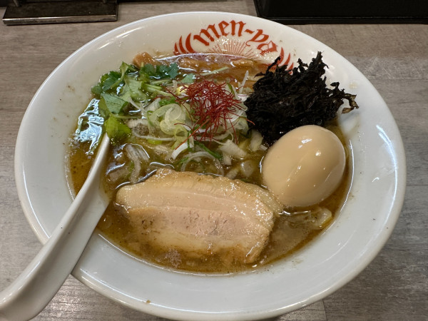 「さば塩らーめん（並盛・麺150g）1,000円＋味玉0円」@らーめん酒場 福籠 通町店の写真
