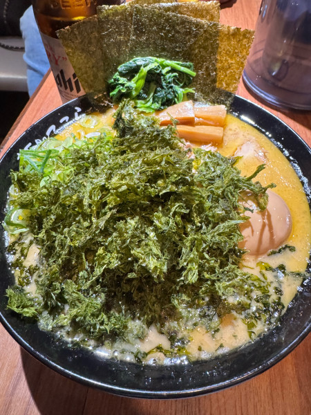 「ここらラーメン しょうゆ」@麺処ここらの写真