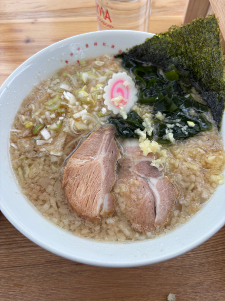 「にんにく背脂ラーメン➕麺固め➕ニンニク（無料）➕背脂（無料）」@YAMAの写真