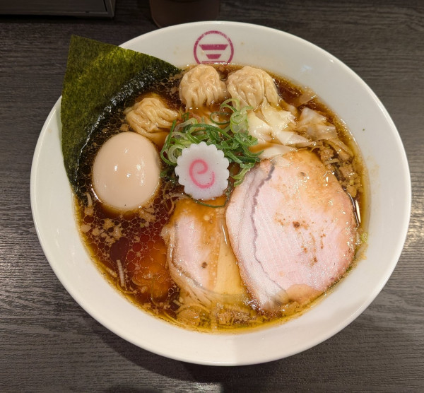 「特生姜醤油そば1,290円」@横浜中華そば 維新商店の写真