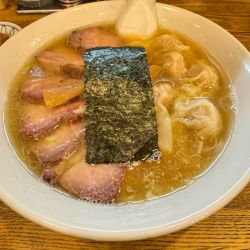 チャーシューワンタンメン