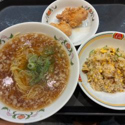 餃子の王将ランチセット（¥790）