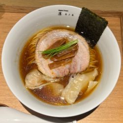 わんたん醤油らぁ麺