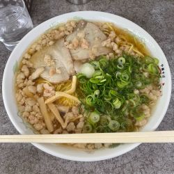 中華そば大盛脂マシマシニンニクトッピング