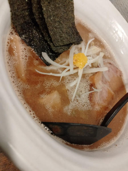 「奨らーめん」@麺屋 奨 TASUKU 中央林間店の写真