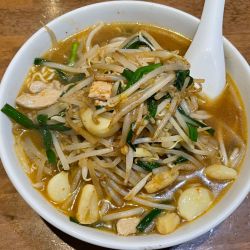 ベトコンラーメン 950円