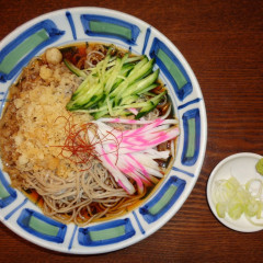 三角 砂場の画像