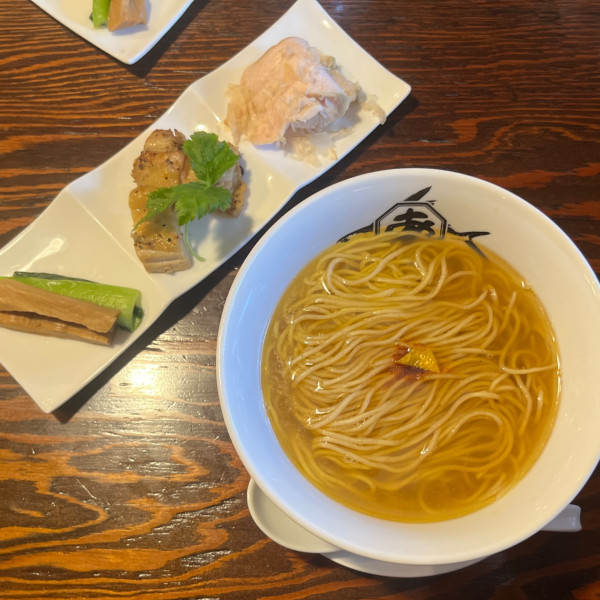 「鶏塩上湯麺」@麺屋 あごすけの写真