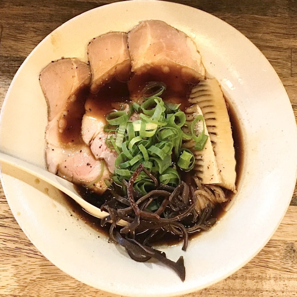 「竹橋ブラック」@麺屋 一慶の写真