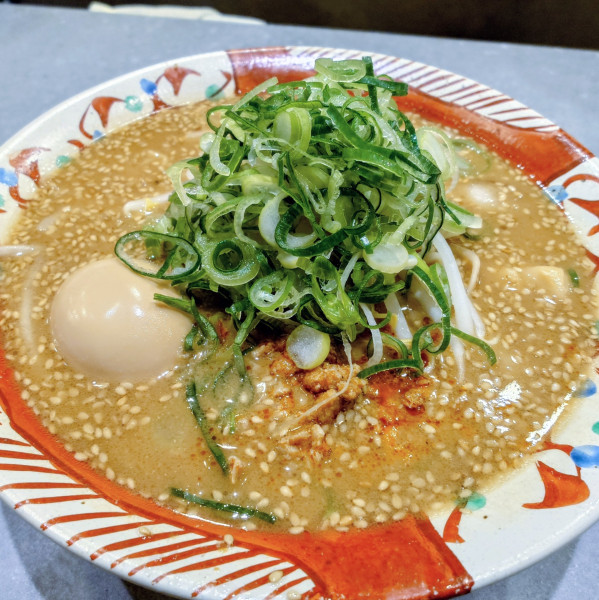 「味玉うま味噌ラーメン」@べんてん屋 銀座店の写真