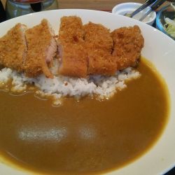 カツカレー 1380円
