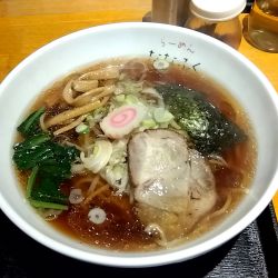 らーめん（９００円）