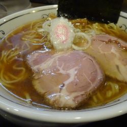 中華そば　950円