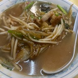 醤油あんかけラーメン？