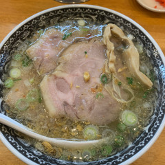 ラーメン ろくでなし 宗像店の画像