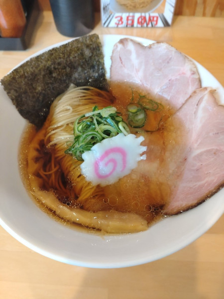 「醤油らーめん」@中華そば みつ葉の写真