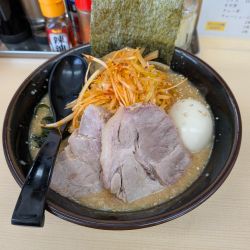 辛ネギ味噌ラーメン 味玉 チャーシュー１枚