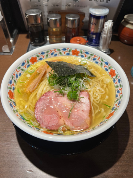 「地鶏中華そば(塩)」@麺や 虎徹の写真