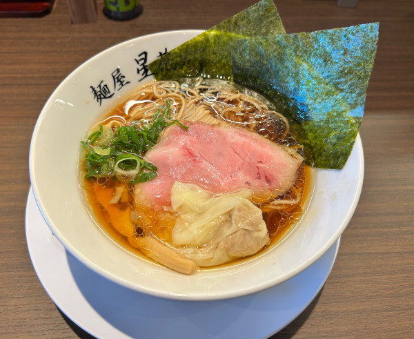 「醤油ラーメン(950¥)」@麺屋 星花灯の写真