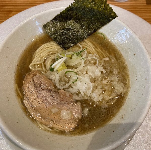 「煮干しそば」@つけめん・らーめん・煮干そば 金狼の写真