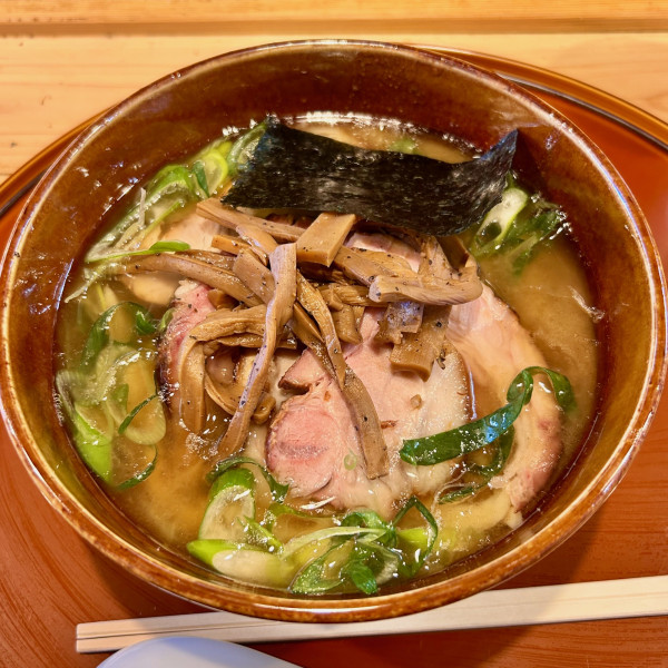 チャーシュー中華蕎麦（並：1400円）