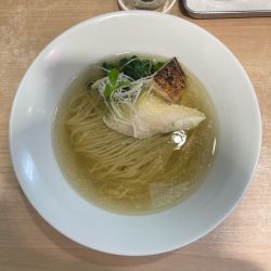 塩らぁ麺(1000円)