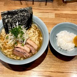 豚骨醤油 大＋小ライス