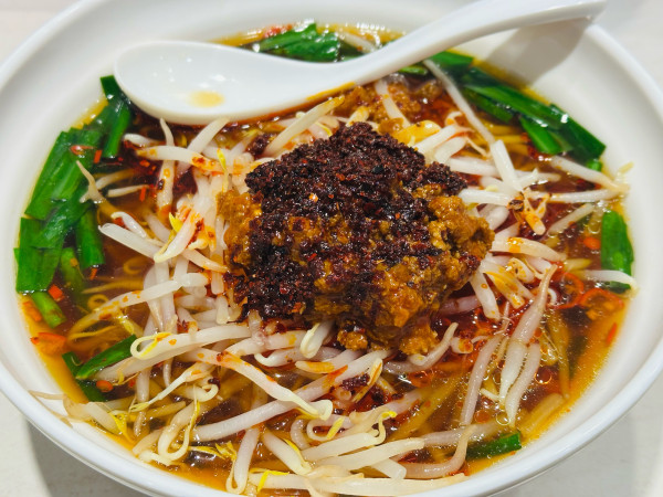 「激辛台湾らーめん 900円」@点心惣菜 KASEI 鹿島田店の写真