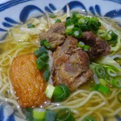 あごだしとろとろ軟骨らーめん　850円