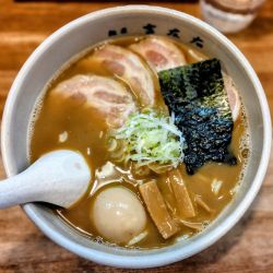 味玉らーめん 1200円 トッピングチャーシュー 500円