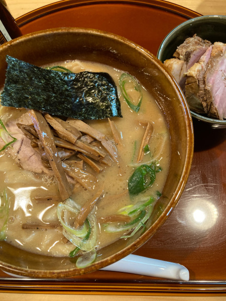 「中華蕎麦、ランダムチャーシュー」@松尾製麦の写真