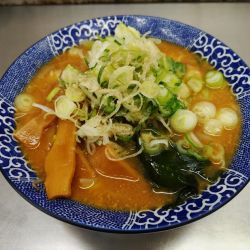 みそラーメン（＋ねぎ）