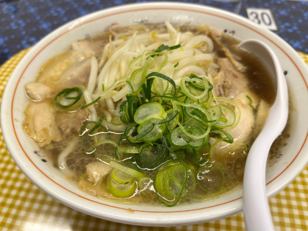 「生姜醤油ラーメン」@くじら食堂 nonowa東小金井店の写真