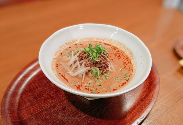「ピリカラごまラーメン」@中華食堂 梵の写真