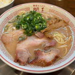 豚骨ラーメン ¥950