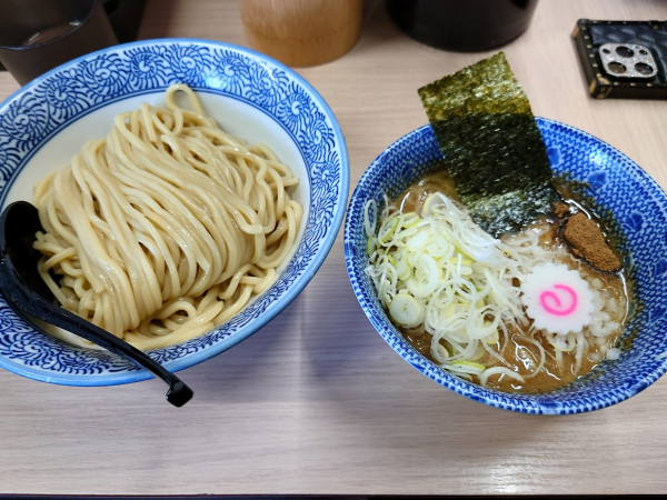 「つけ麺 中盛 + ネギ」@狼煙 大宮店の写真