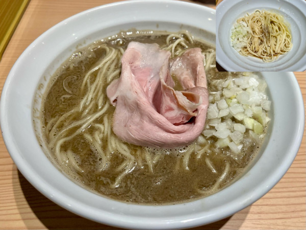 「濃厚煮干蕎麦+浅利とガーリックバターの和え玉ハーフ」@麺処 にぼし香 赤羽店の写真