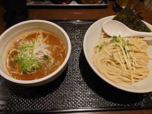 「つけ麺 並盛 + ネギ」@ブラウンの写真