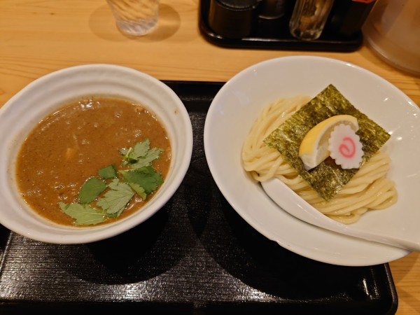 「濃厚煮干しつけめん 並」@つけめん 蕾 本家の写真