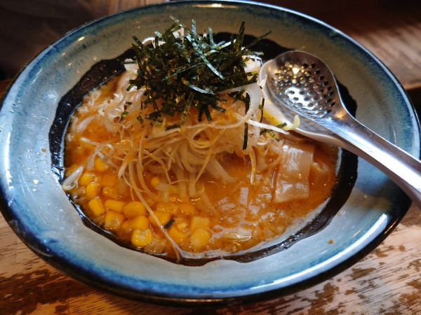 「こってり味噌ラーメン 細麺」@麺や 天鳳の写真