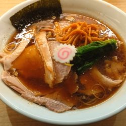 醤油ﾁｬｰｼｭｰﾒﾝ並+ﾗｲｽ