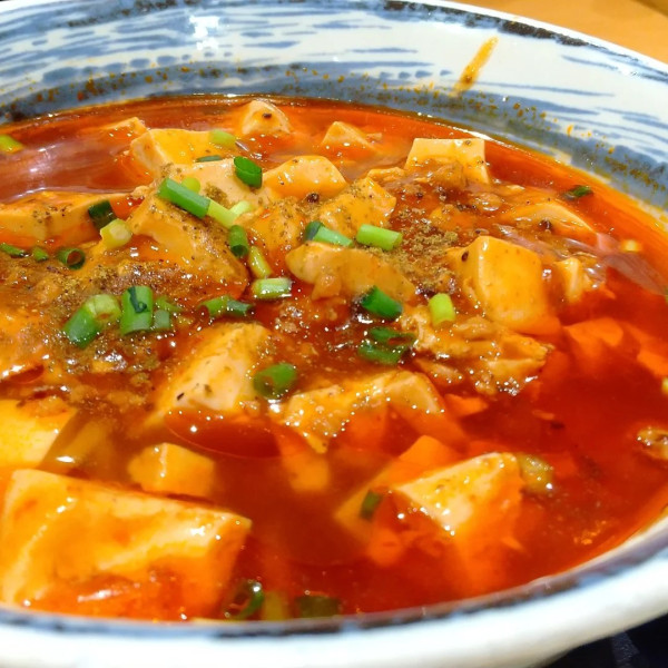 「#麻婆麺 #餃子 #990円 ライス #大盛 #100円」@謝謝餃子軒の写真