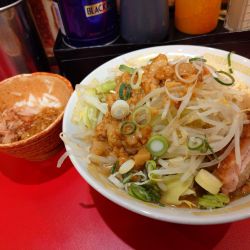 ラーメン（中）＋アックマン