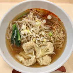 えびワンタンめん850円